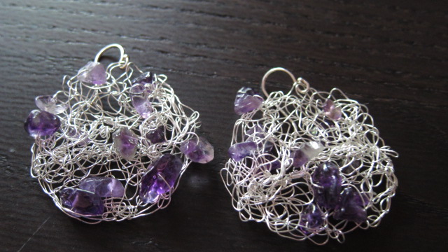 Small Grape Earrings: Knitted Wire, Amethysts And Sterling Silver Ear Wires